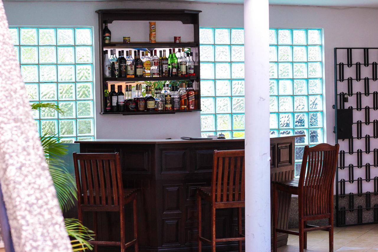 אקרה Lavender Lodge Hotel מראה חיצוני תמונה
